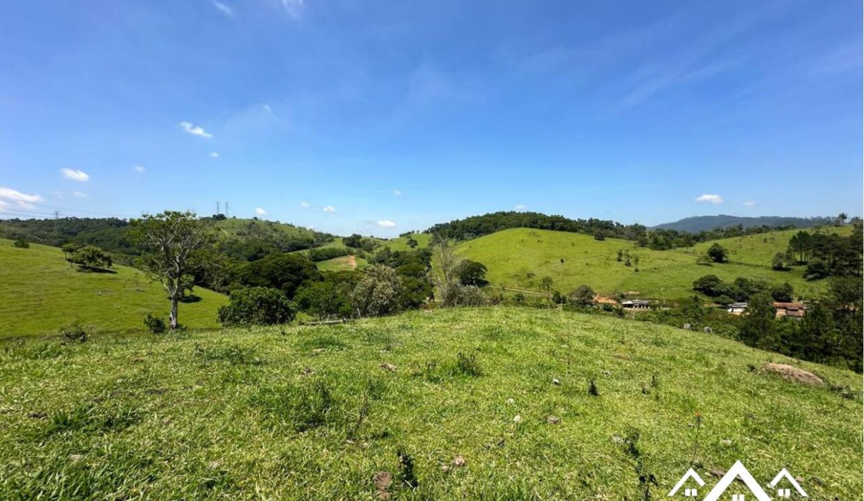 1_Easy-Resize.com (1)