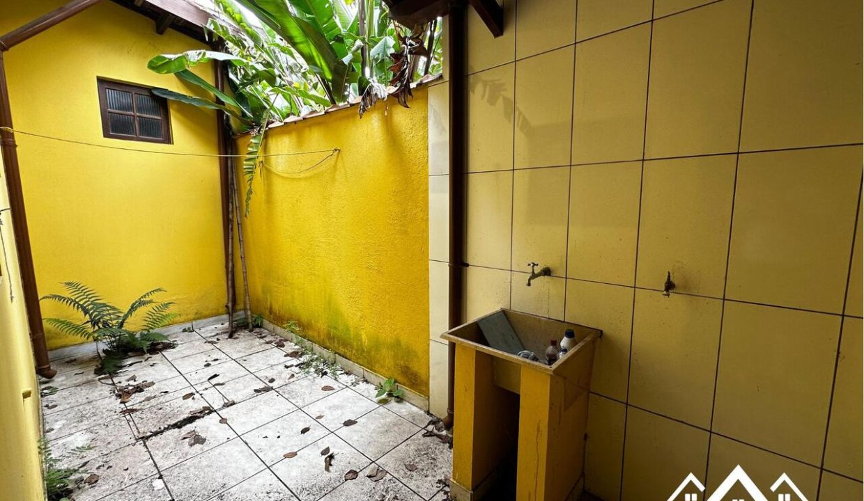 1_Easy-Resize.com (1)