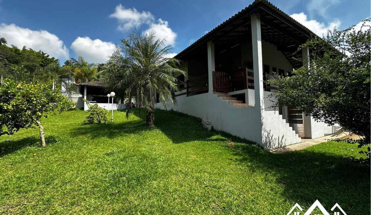 1_Easy-Resize.com (1)