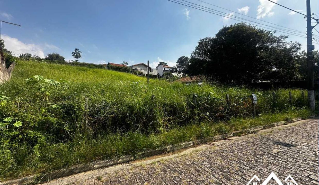 2_Easy-Resize.com (1)