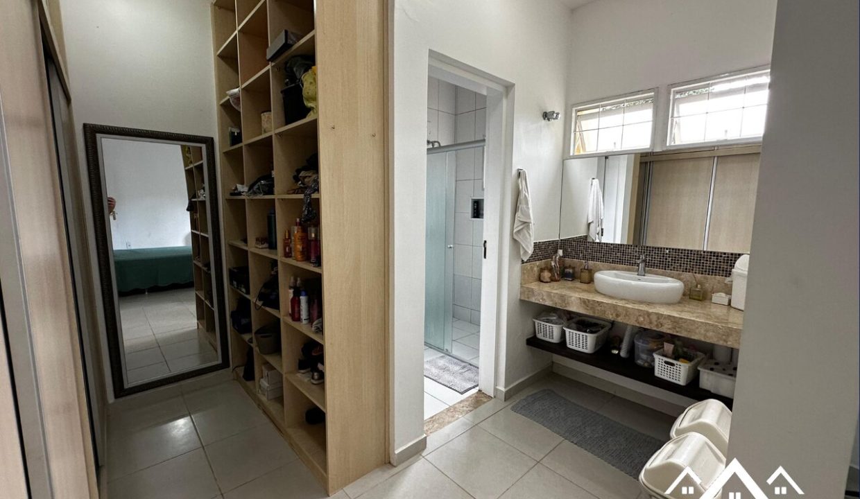 2_Easy-Resize.com (1)