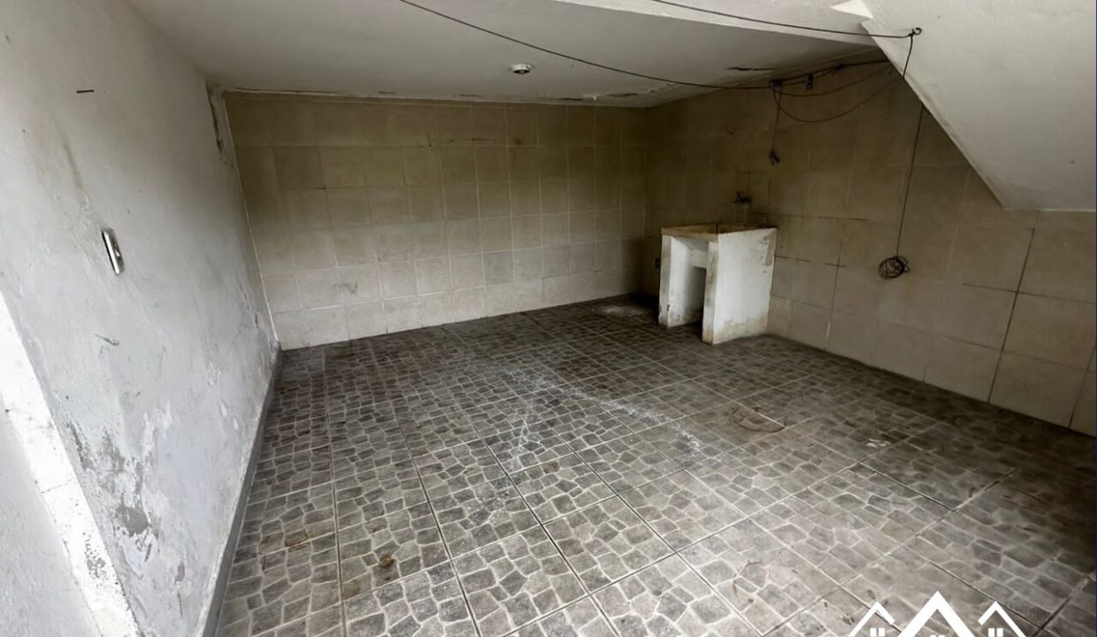 4_Easy-Resize.com (4)