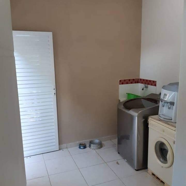 7eb8b8fd-46b3-4d18-8e08-ce33a1a20762