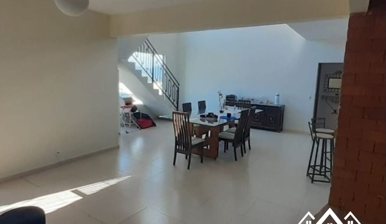 8_Easy-Resize.com (1)