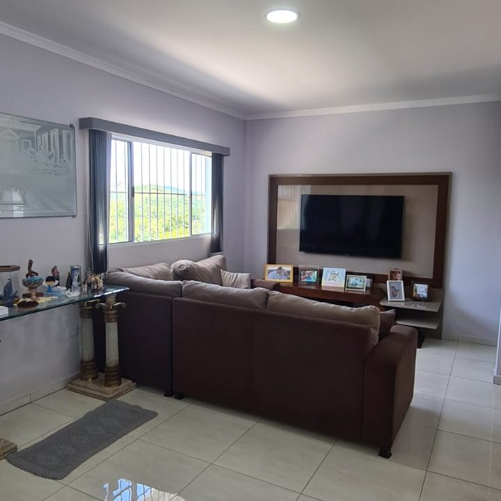 WhatsApp Image 2022-04-13 at 15.45.42 (1)