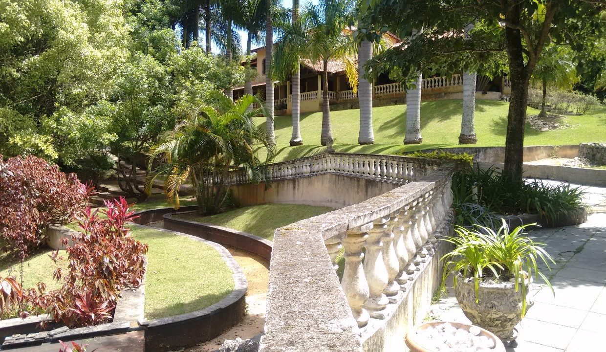 a6459a54-6228-4697-a5a5-4a66ec10dfa4