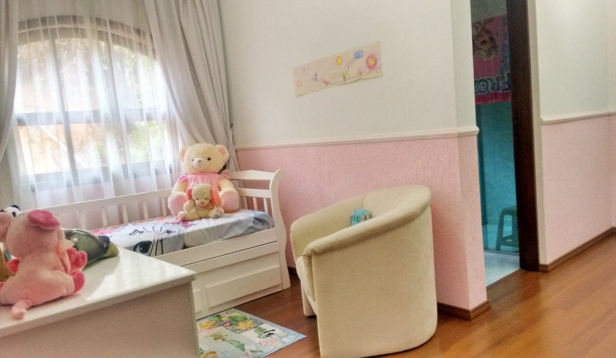 ad93debd-38cf-4b46-aa18-a48fc4902cc4