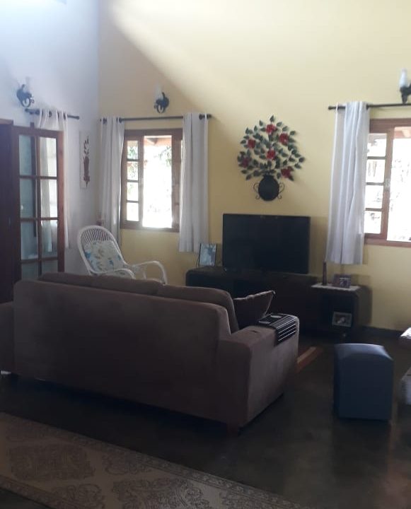 db1025b0-b344-40ca-bdf4-0a63deb25453