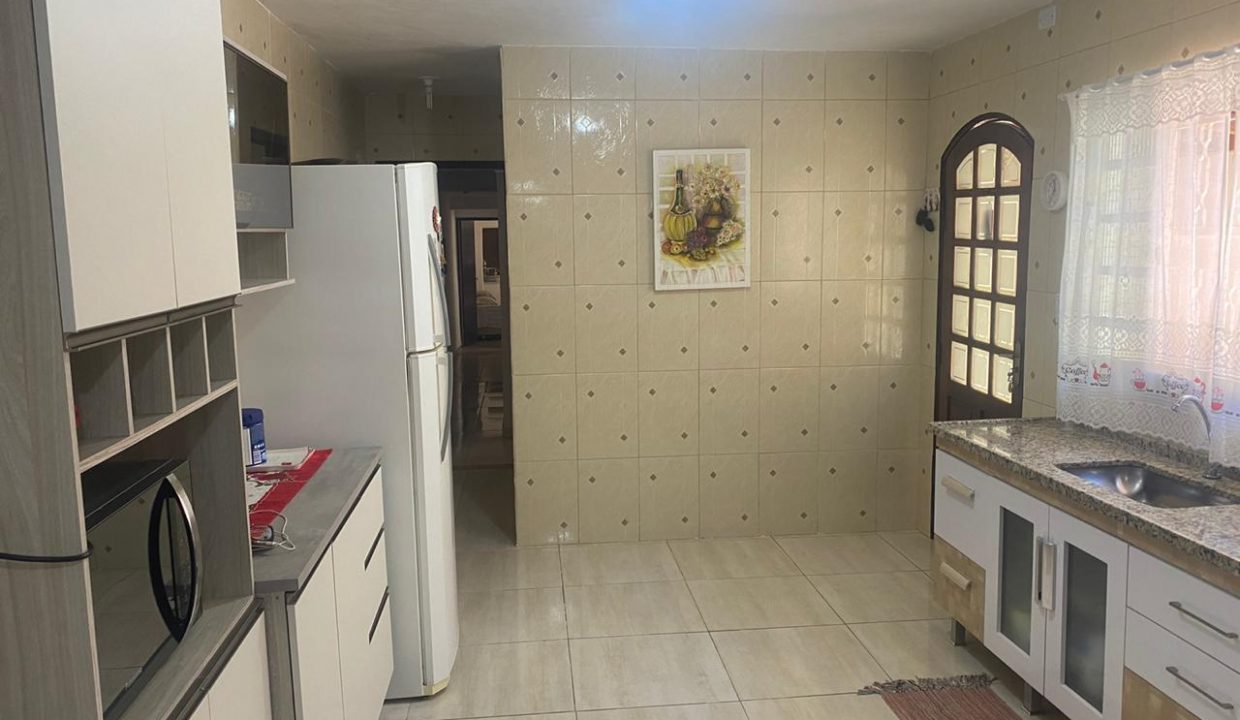 e1aa2eb3-91d4-4698-b531-c618ea198128